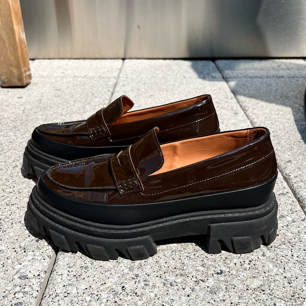 GANNI chunky rubber sole leather loafers size 39